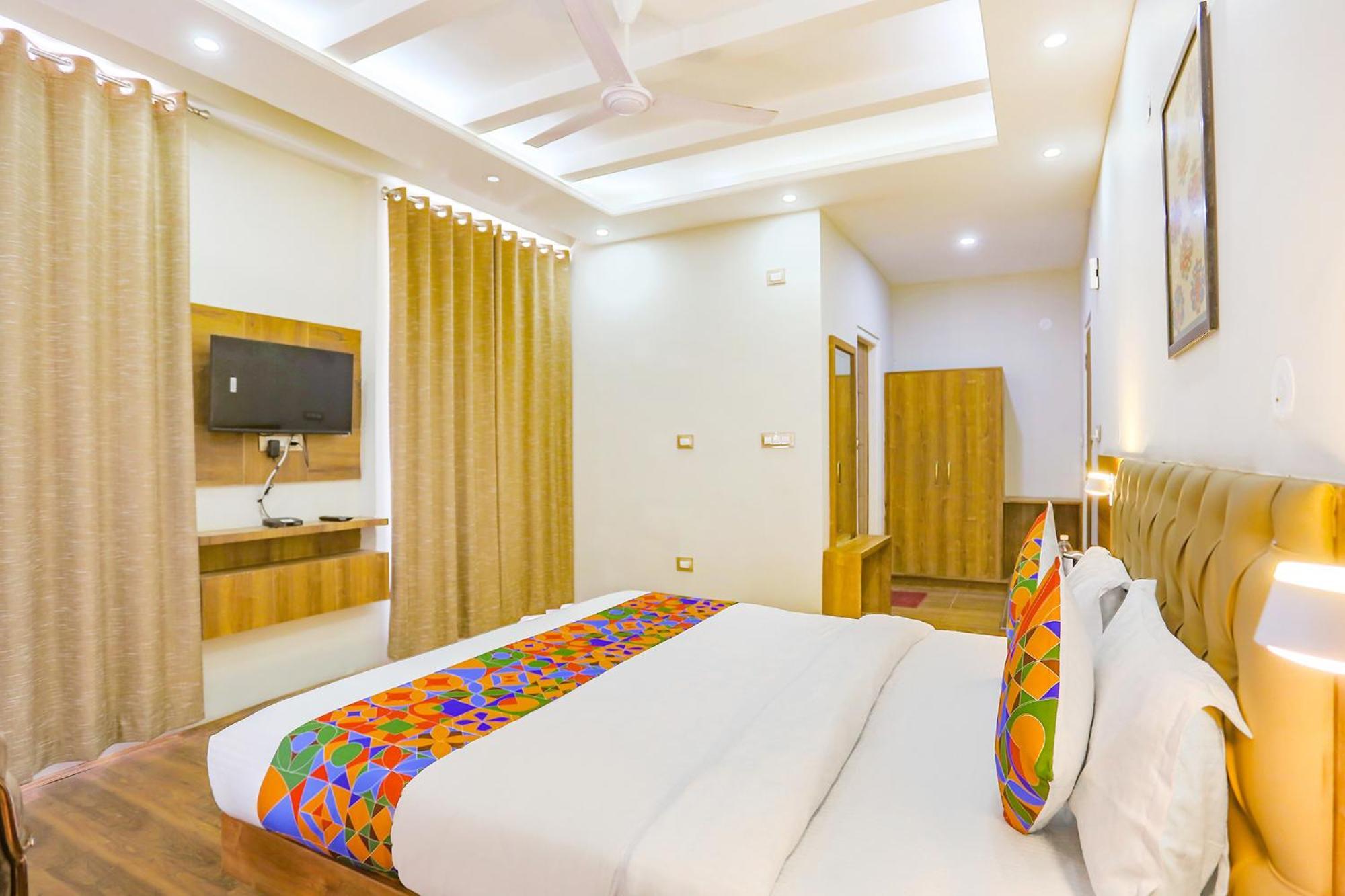 Fabhotel Outhills Manāli Exterior foto