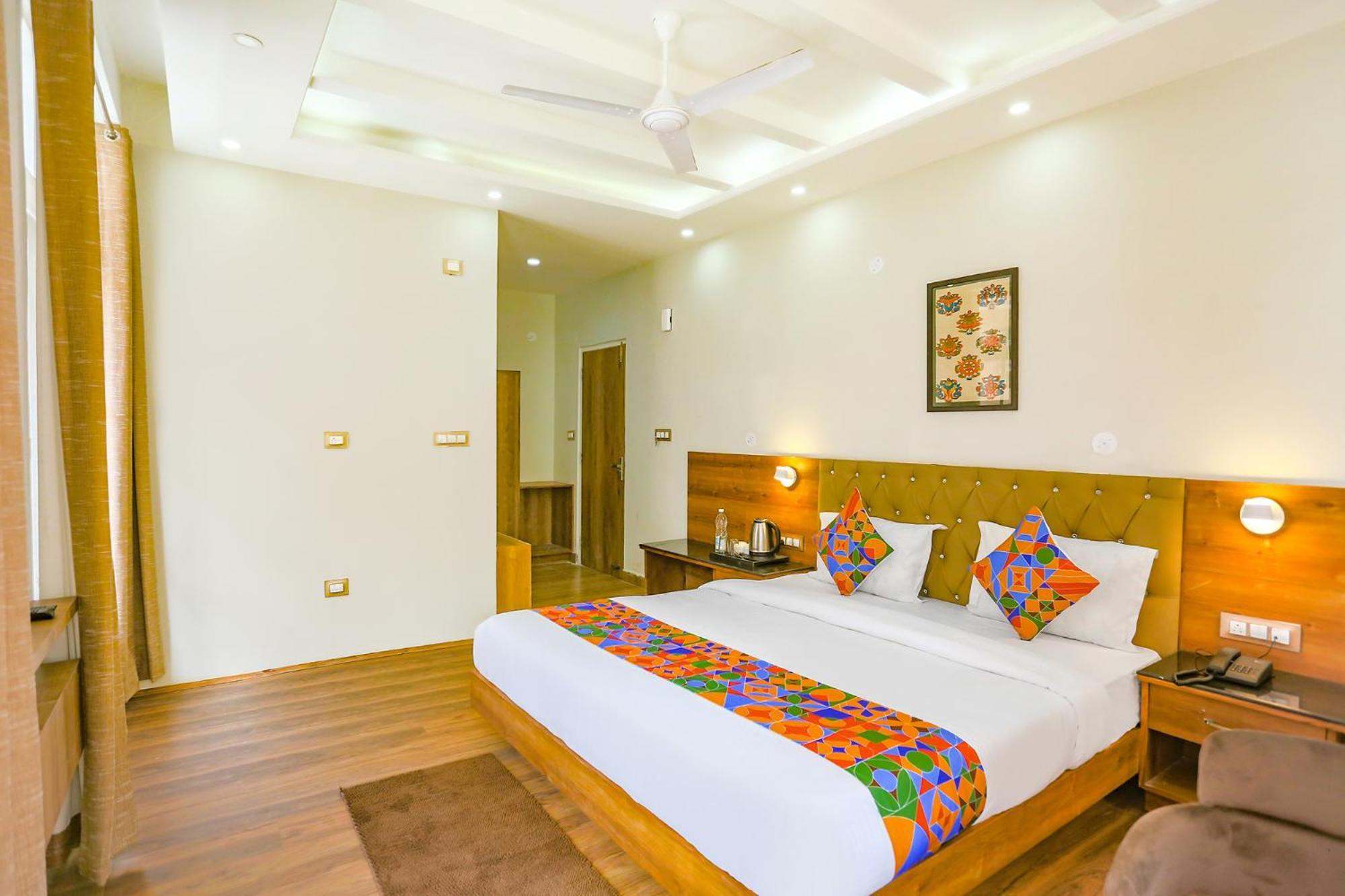 Fabhotel Outhills Manāli Exterior foto